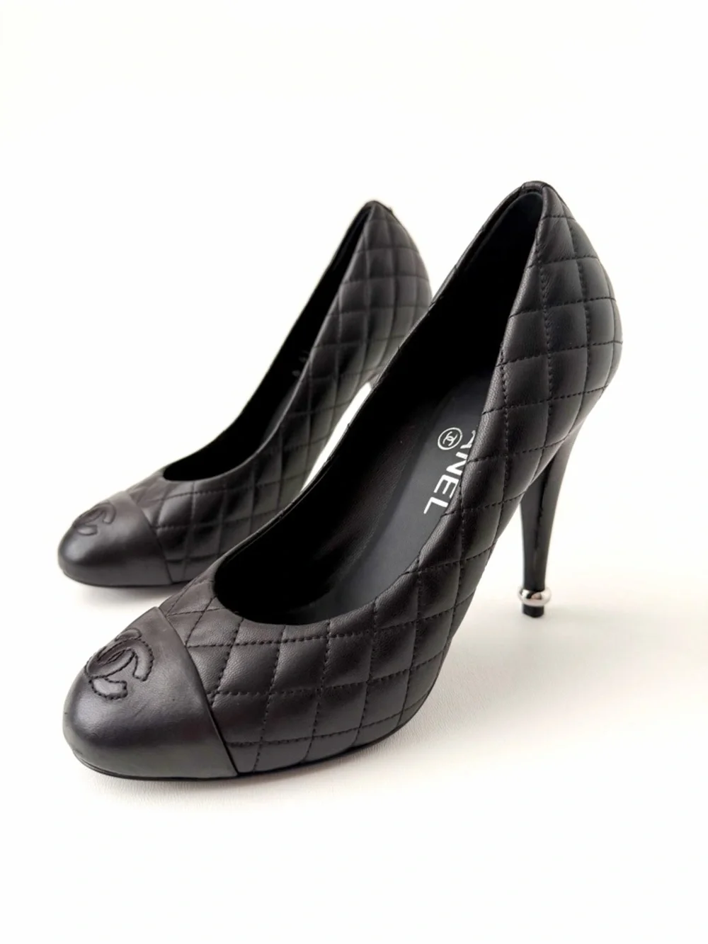 CHANEL | Black Quilted CC Cap Toe Leather High Heel Pumps EU 37.5